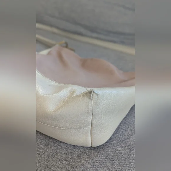 HOBO Pink and Cream Women's Crossbody Bag - Picture 4 of 8